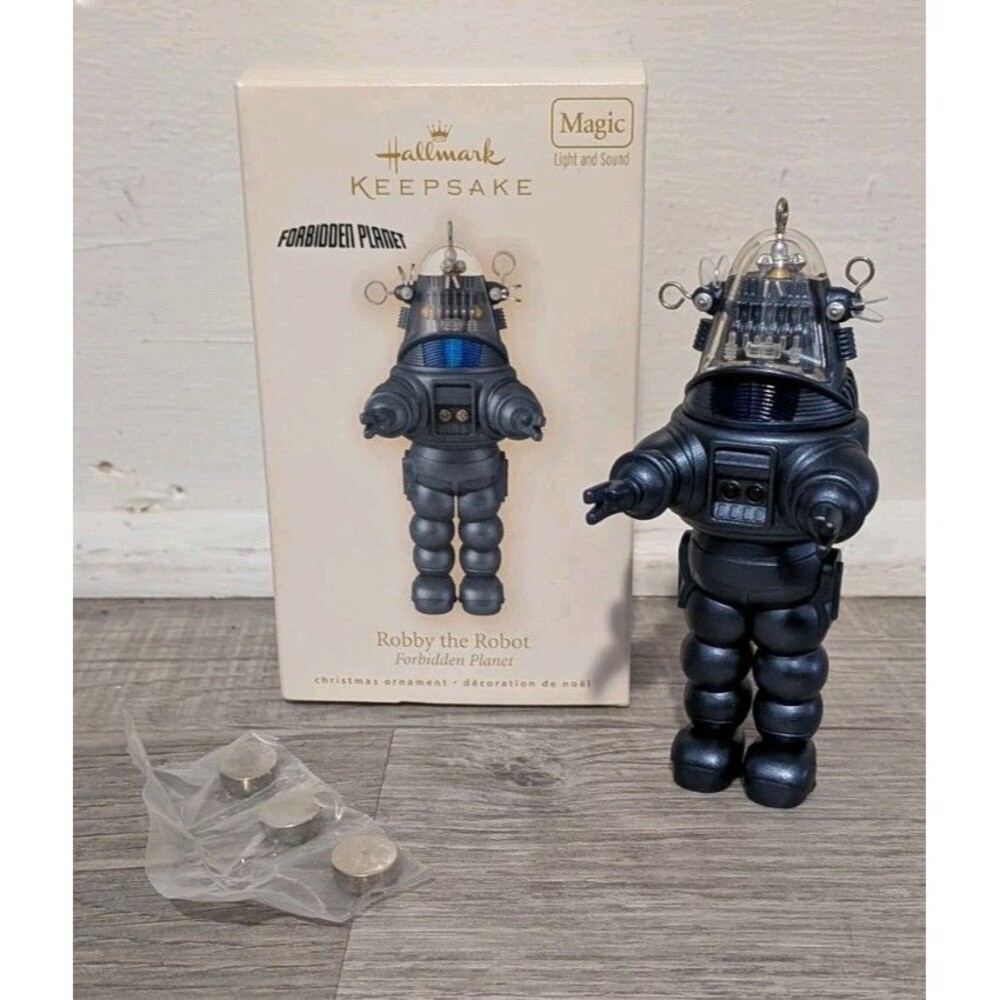Hallmark Keepsake Robby The Robot Forbidden Planet Ornament Light & Sound Rare